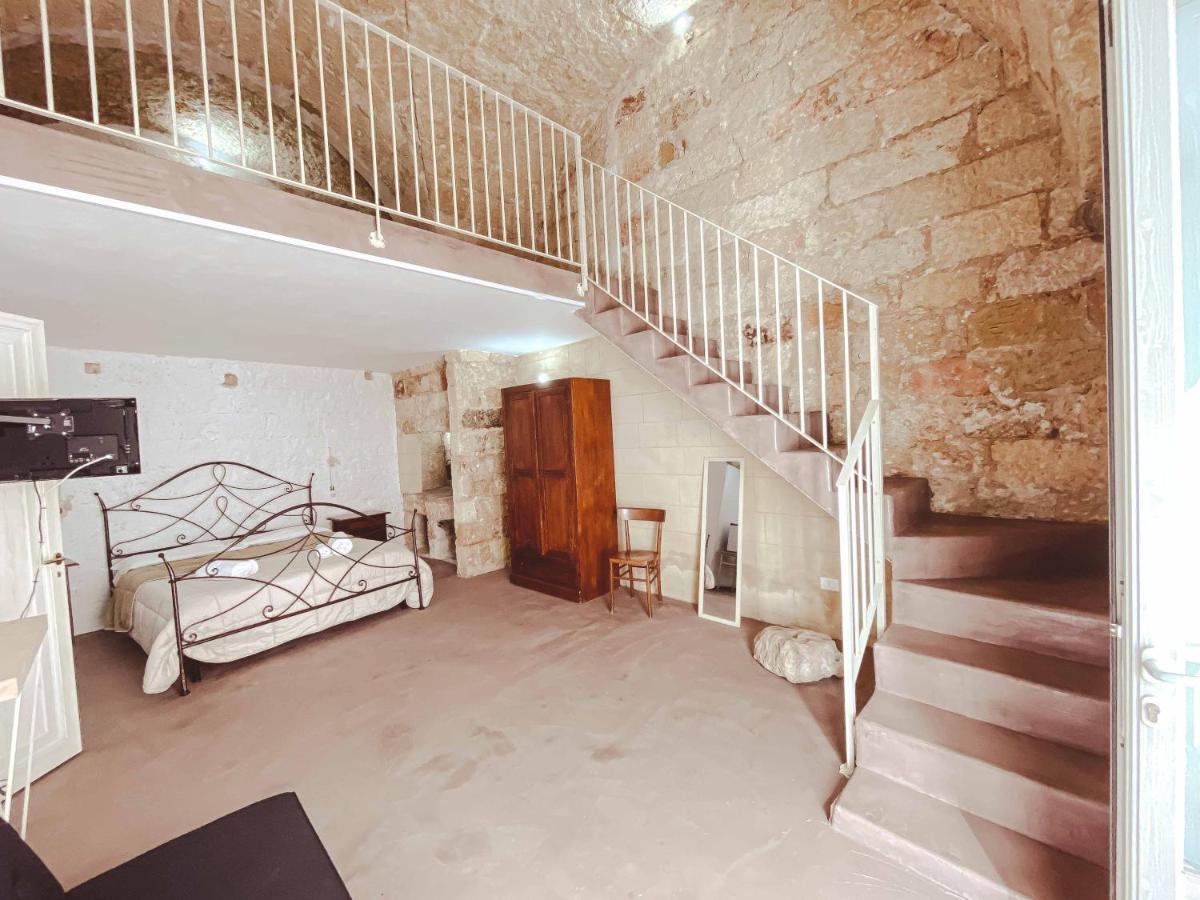 Albergo Diffuso Cortellenica Ugento Exterior foto